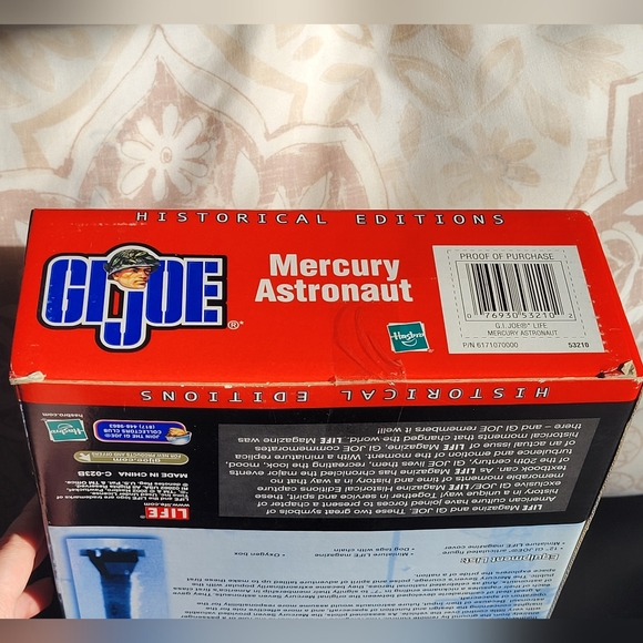 G.I. Joe Astronaut John Glenn Life Magazine Collectible Set - Picture 6 of 13